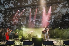 「SHISHAMO NO YAON!!! 2022」東京・日比谷公園大音楽堂（日比谷野音）公演より。（撮影：柴田恵理）