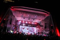 ツユ「ツユ 3rdアニバーサリーワンマンLive『雨模様』」の様子。（撮影：森好弘）