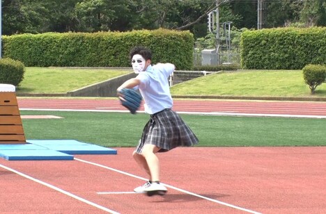 樽美酒研二（ゴールデンボンバー）(c)テレビ朝日