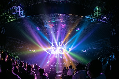 ゲスの極み乙女。結成10周年記念公演「解体」の様子。