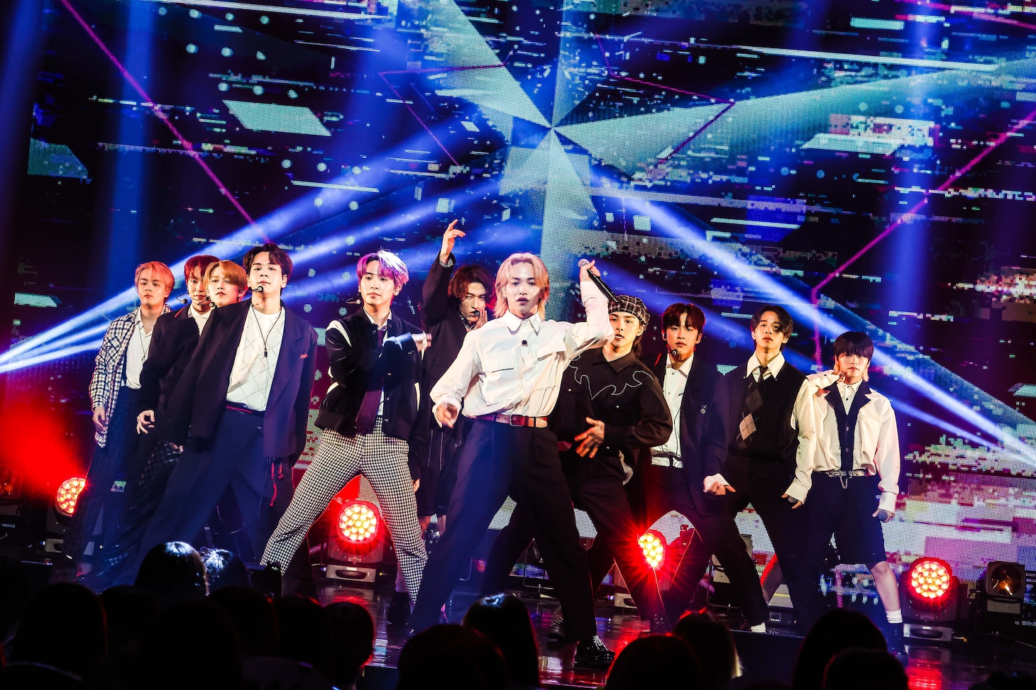 JO1 2ndアルバム発売記念ショーケースイベント「PARTY With Us」の様子。(c)LAPONE ENTERTAINMENT