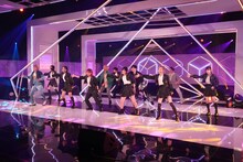 AKB48とDa-iCE。(c)日本テレビ