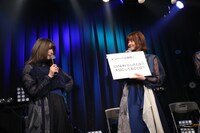 左から綾瀬志希、広瀬みのり。（撮影：チェリーマン）