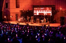 左からゆーまお、堀江晶太（kemu）、まらしぃ。（Photo by YUTA ITO）