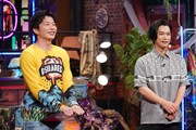 左から田中圭、千葉雄大。(c)日本テレビ