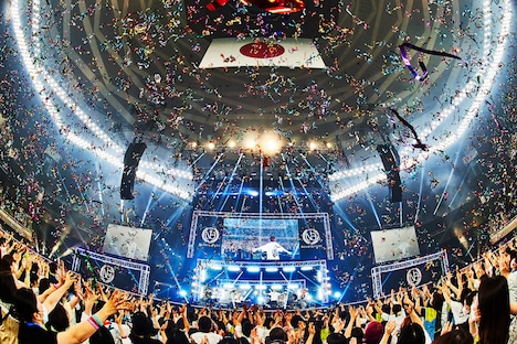 Novelbright「Novelbright LIVE tour 2022 Hope Assort tour～『路上ライブから武道館へ』的なよくある目標を実現させちゃうツアー～」東京・日本武道館公演の様子。（Photo by KEIKO TANABE）