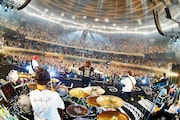 Novelbright「Novelbright LIVE tour 2022 Hope Assort tour～『路上ライブから武道館へ』的なよくある目標を実現させちゃうツアー～」東京・日本武道館公演の様子。（Photo by KEIKO TANABE）