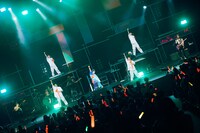 寺島拓篤「10th ANNIVERSARY TAKUMA TERASHIMA LIVE 2022 EX STAGE -LAYERING- side EAST」の様子。