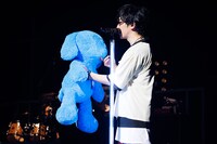 テラもんに愛をささやく寺島拓篤。