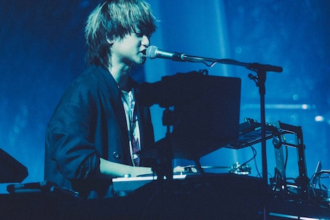 橘柊生（DJ, Key）（Photo by Ray Otabe）