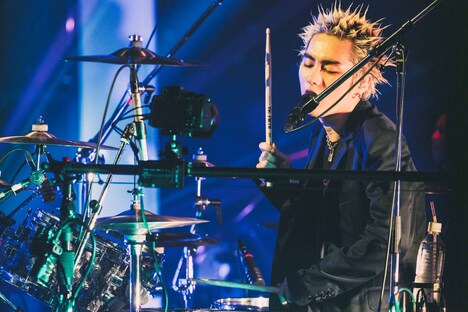 泉大智（Dr）（Photo by Ray Otabe）