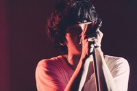 北村匠海（Vo, G）（Photo by Ray Otabe）