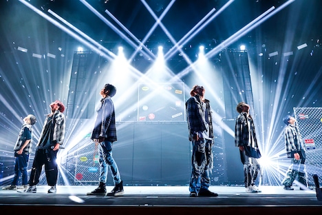 「Only One For Me」のパフォーマンスの様子。（撮影：笹森健一）