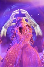 佐々木彩夏（撮影：上飯坂一）