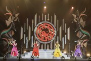 ももいろクローバーZ「MOMOIRO CLOVER Z 6th ALBUM TOUR “祝典”」ファイナル公演の様子。(撮影:小境勝巳)