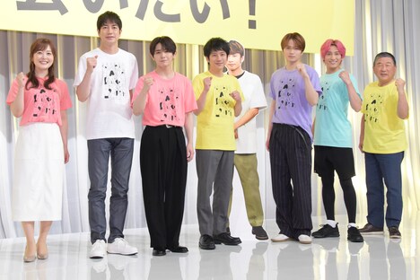 左から水卜麻美、羽鳥慎一、山田涼介、二宮和也、中丸雄一（パネル）、菊池風磨、兼近大樹、徳光和夫。