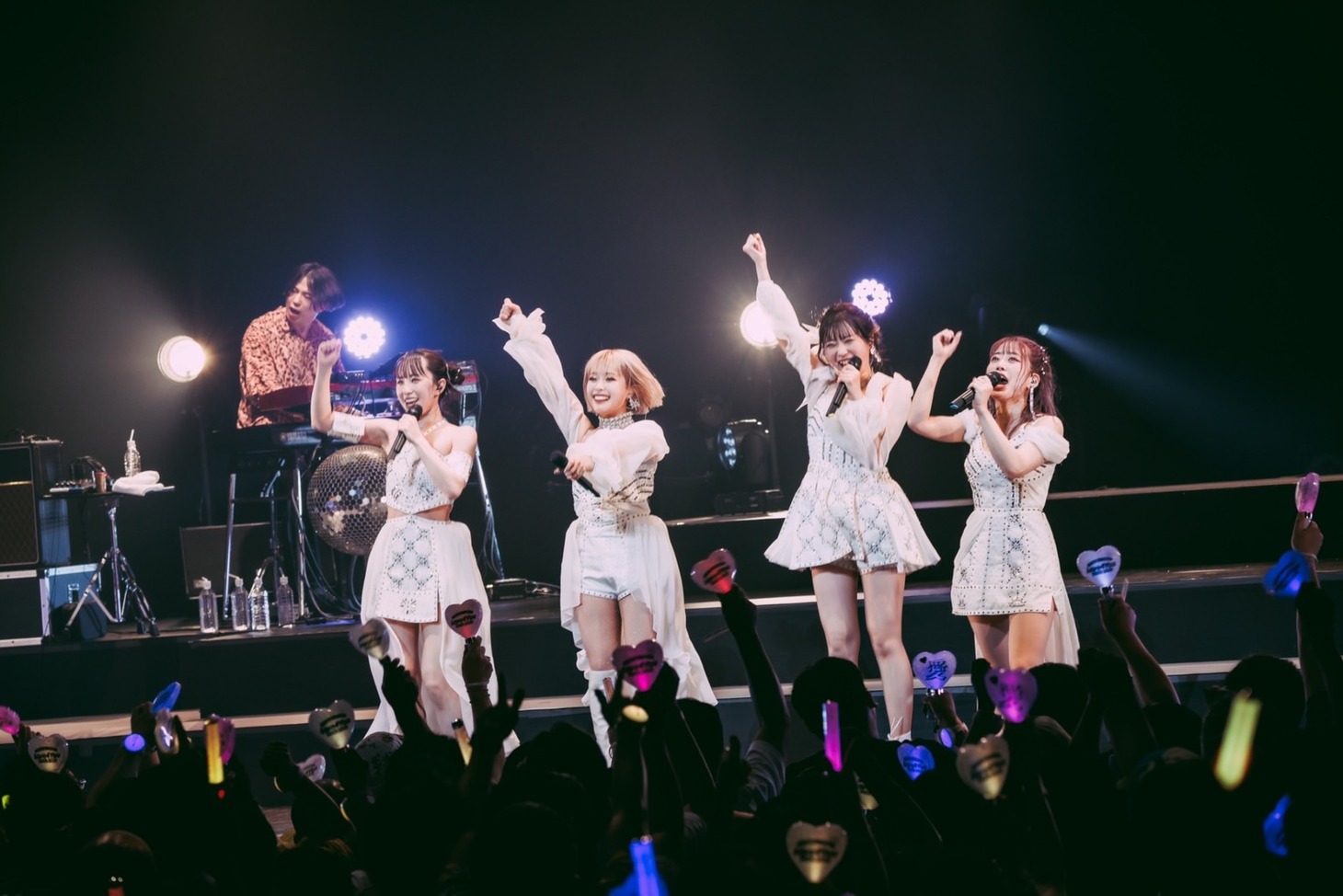 フィロソフィーのダンス「Philosophy no Dance『Love 4 You TOUR 2022』」最終公演の様子。（photo by nishinaga "saicho" isao）