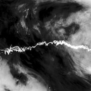 GOMESS & Yackle「濃霧 REMIX(feat. yella goat & Mijeua & 野崎りこん)」ジャケット