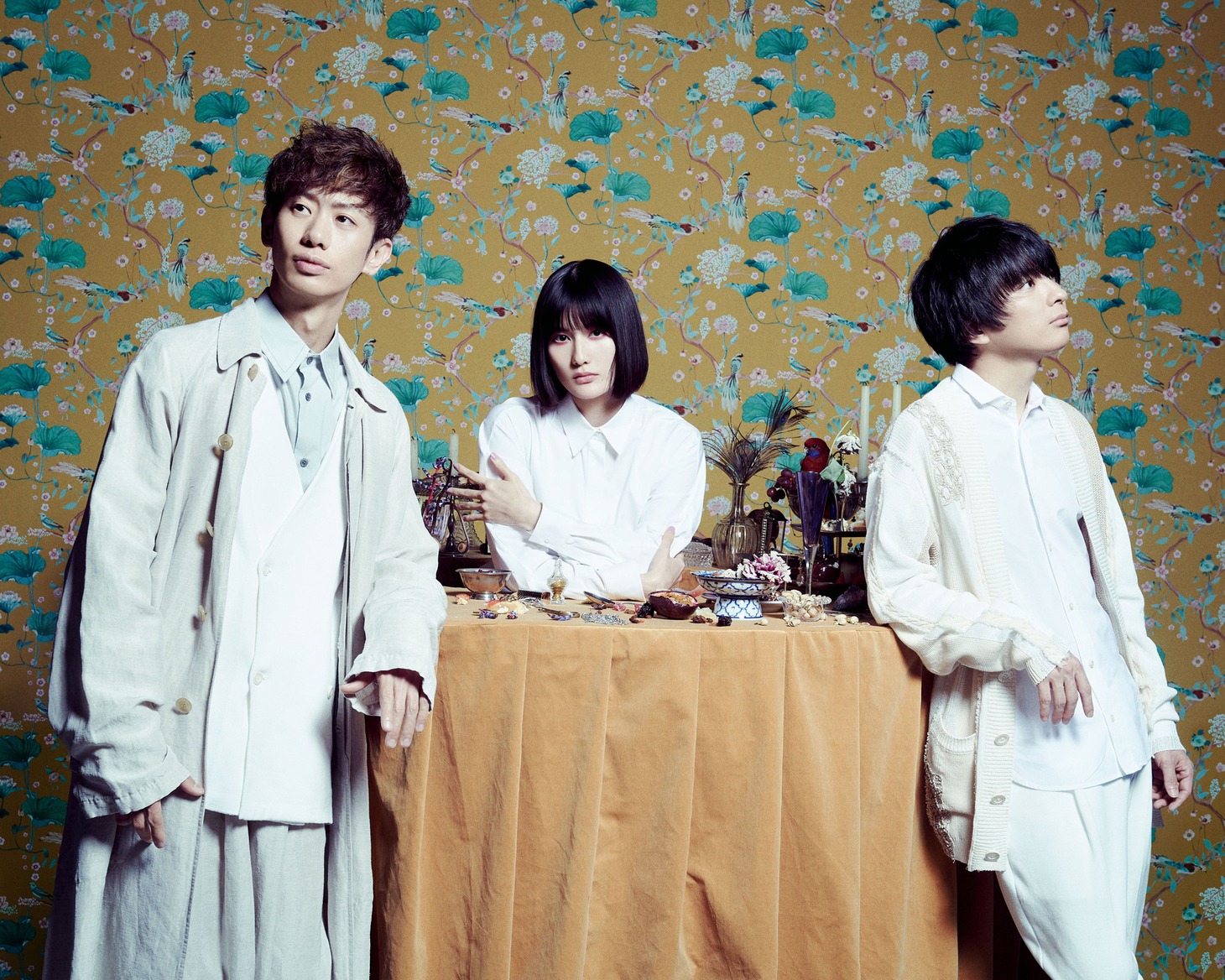 XIIXと橋本愛。