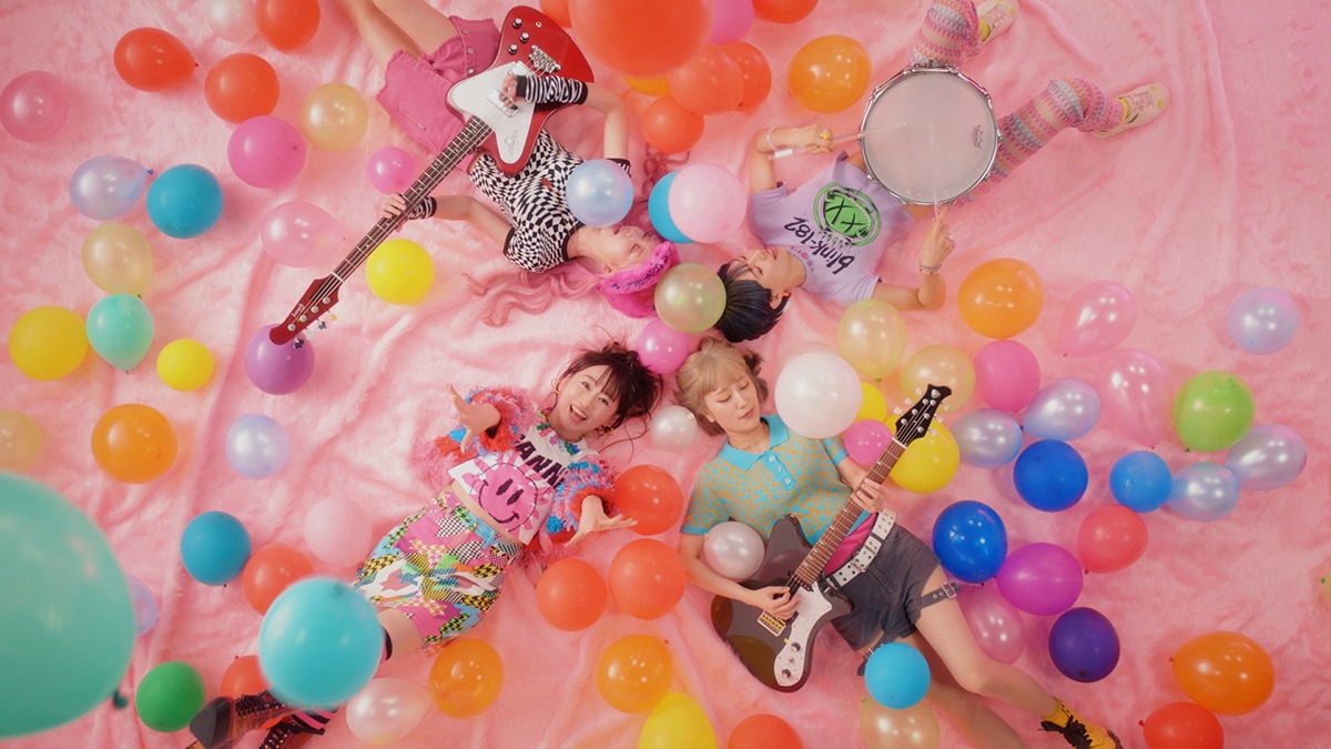水樹奈々「Go Live！」ミュージックビデオより。