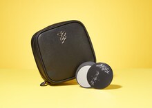 「大平祥生 from JO1 POUCH & MIRROR BOOK」に付属するポーチとミラー。