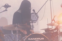 フクダヒロア（Dr）（Photo by Yuki Kawashima）