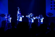 新しい学校のリーダーズ（Photo by MAYUMI）