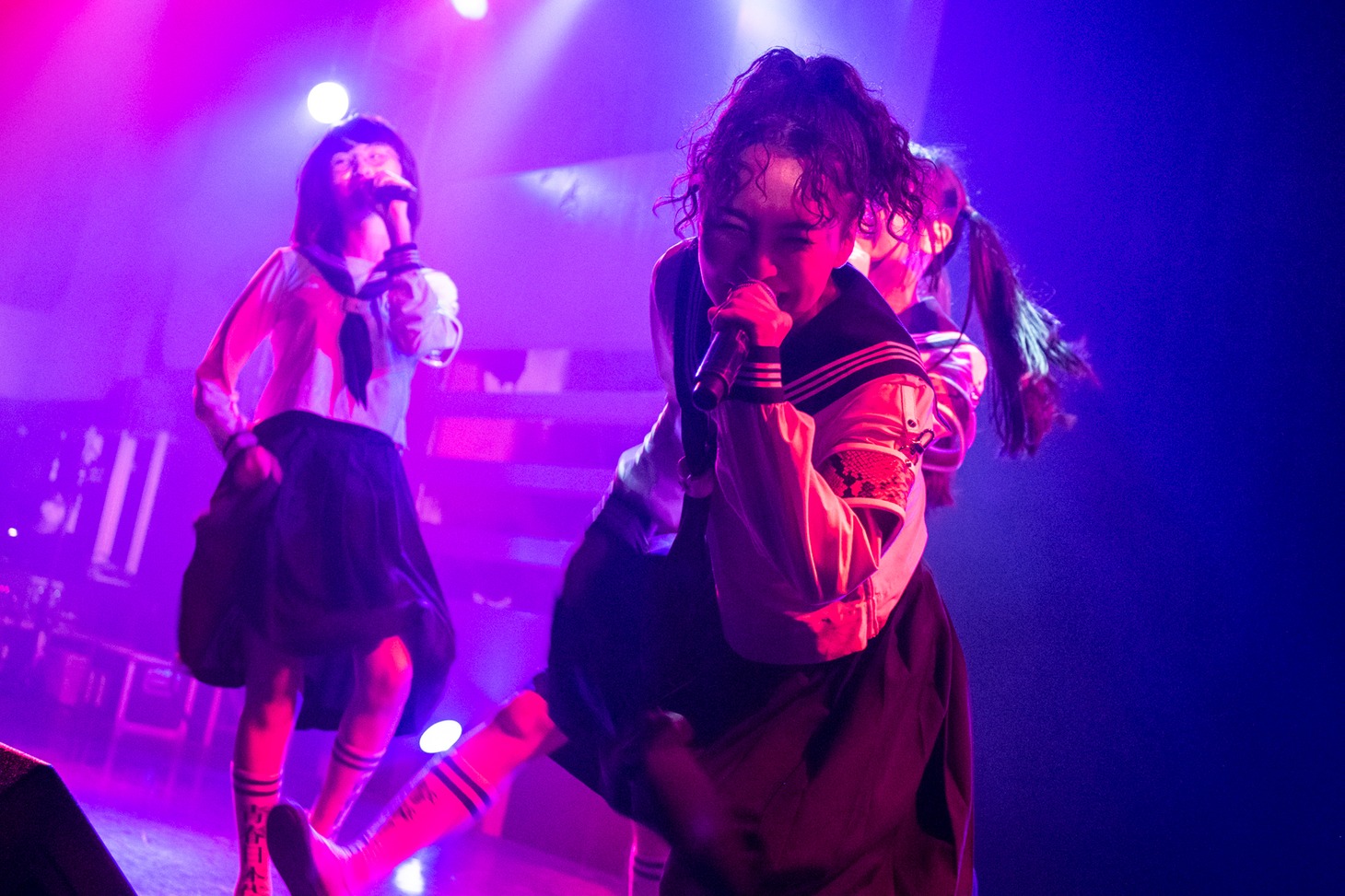 新しい学校のリーダーズ（Photo by MAYUMI）