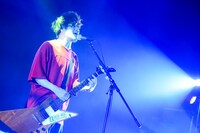 TAKUMA（Vo, G）（撮影：岸田哲平）