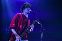 TAKUMA（Vo, G）（撮影：岸田哲平）