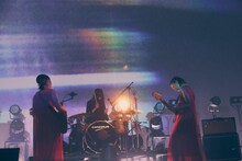 羊文学（Photo by Yuki Kawashima）