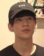 ヴァサイェガ光