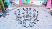 ≠ME「す、好きじゃない!」のミュージックビデオより。