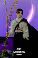 HAYATE (c)HYBE LABELS JAPAN