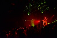 SAKA-SAMAワンマンライブ「万祝」の様子。