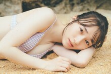守屋麗奈（櫻坂46） 1st写真集（タイトル未定）より。（撮影：東京祐）