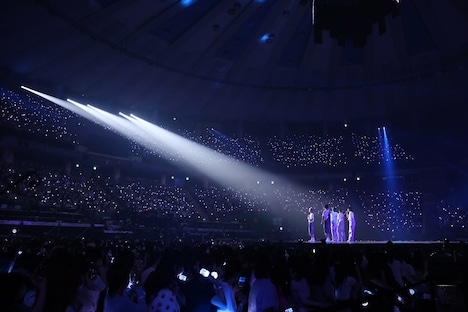 TOMORROW X TOGETHER「ACT：LOVE SICK」韓国・ソウル松坡区蚕室室内体育館公演の様子。(P)&(C) BIGHIT MUSIC