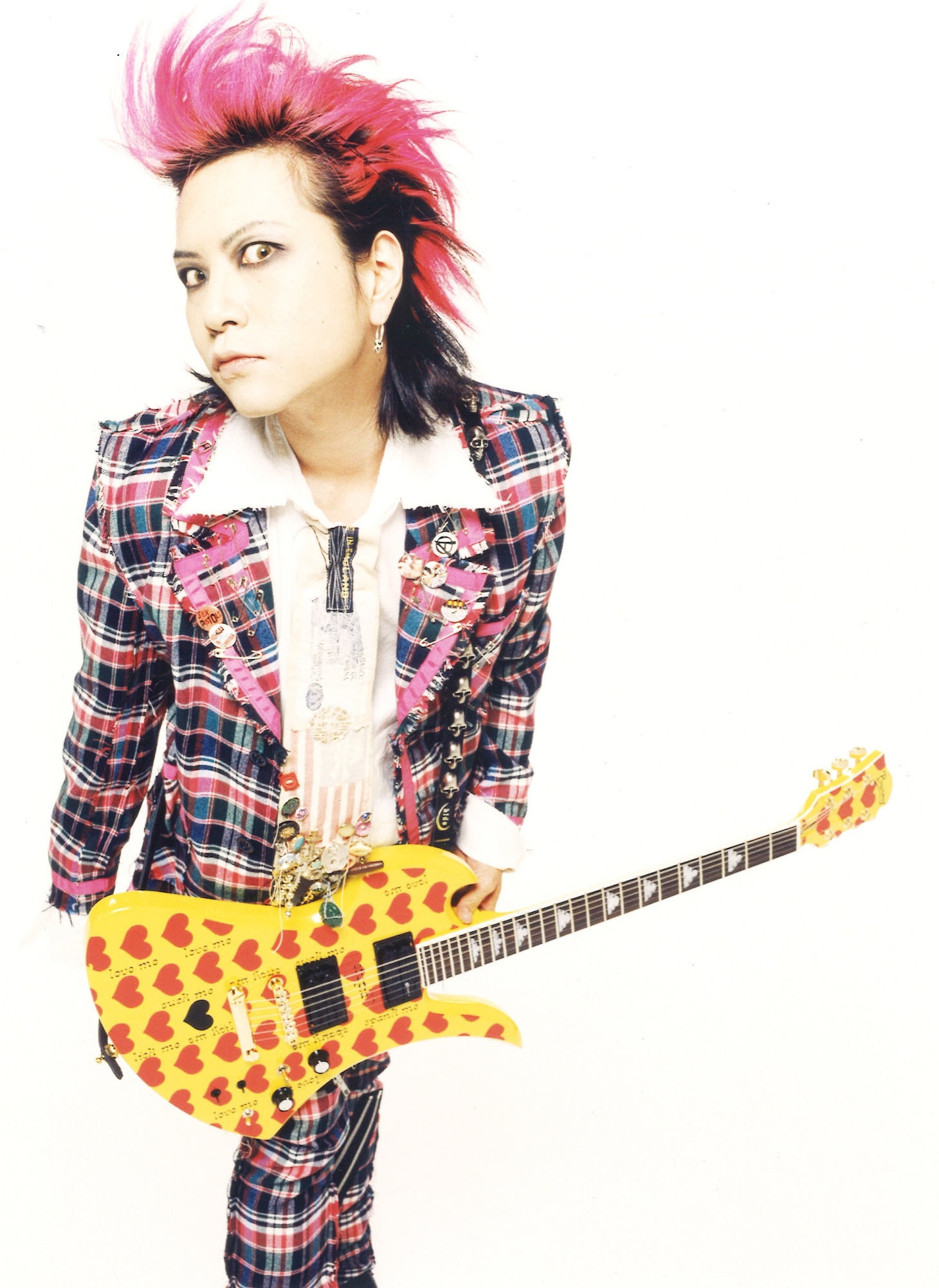 hide (c)HEADWAX ORGANIZATION CO., LTD. 
Photo by HIDEO CANNO（CAPS）