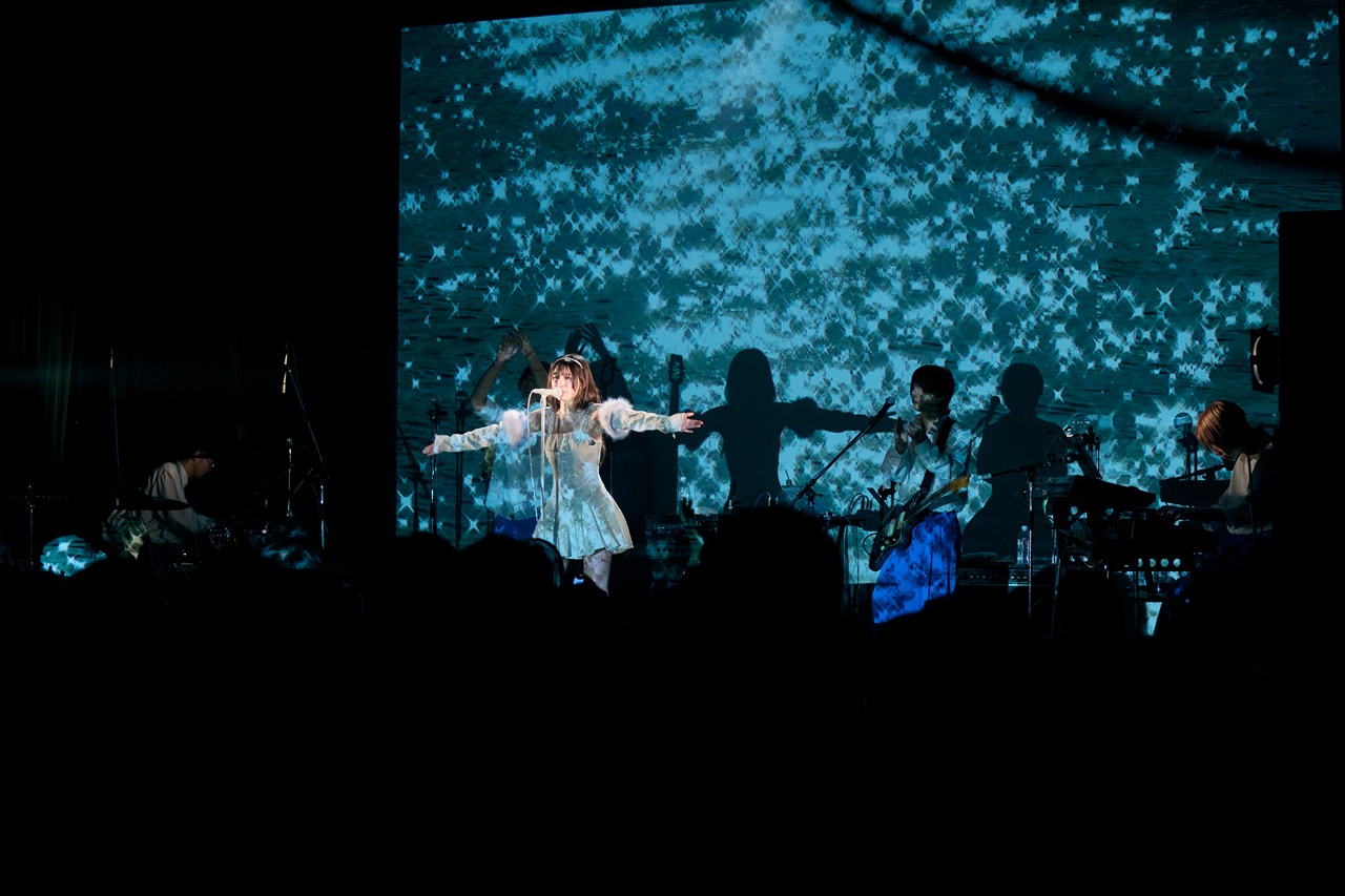 「Ilie “uragaeshi” release tour」東京・WWW X公演の様子。（Photo by Jumpei Yamada）
