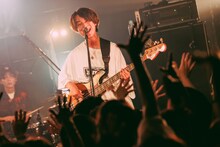 佐々木直人（B, Vo / リアクション ザ ブッタ）（撮影：西長勲）