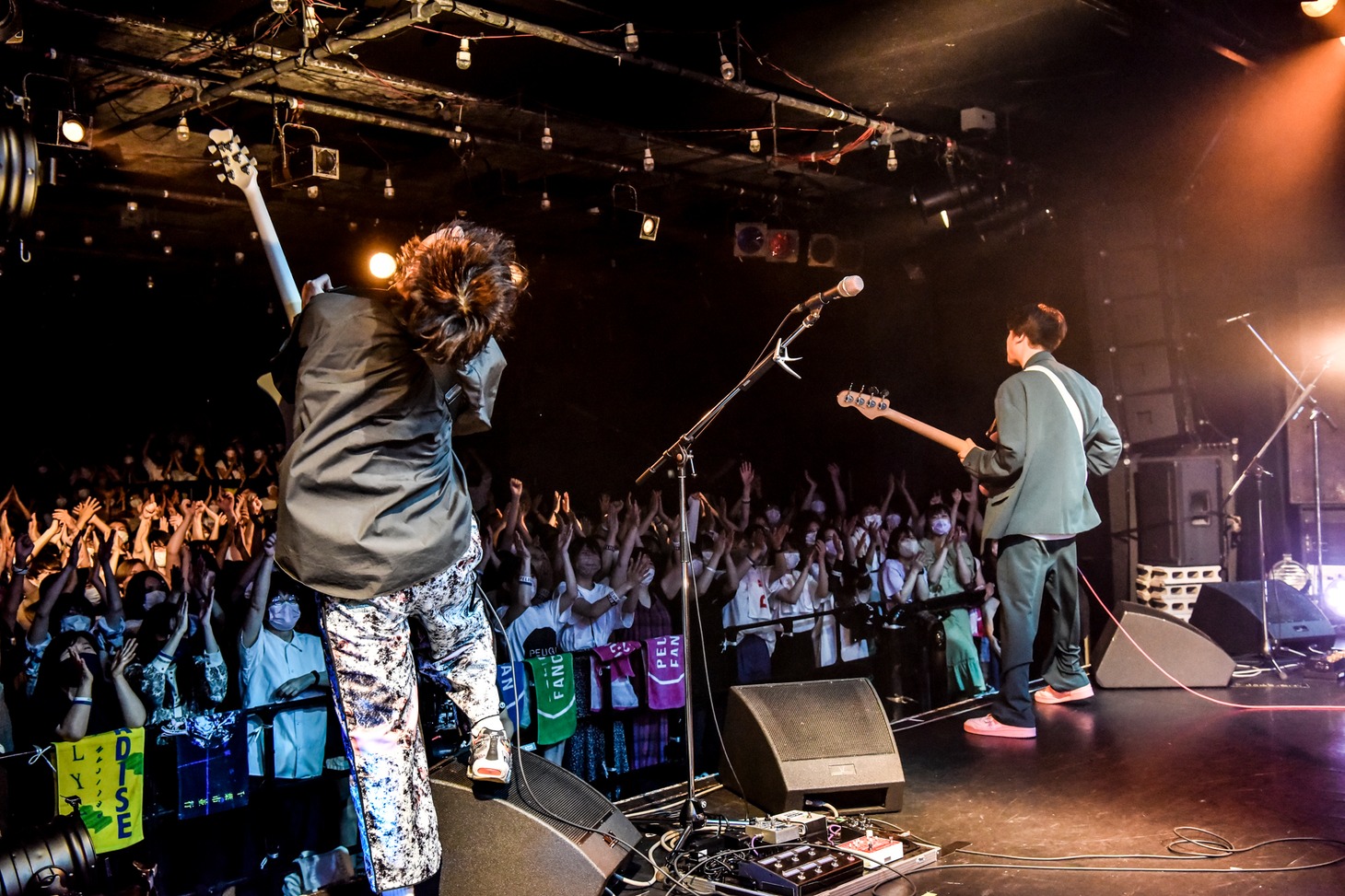 「PELICAN FANCLUB ONEMAN LIVE - F -」の様子。
