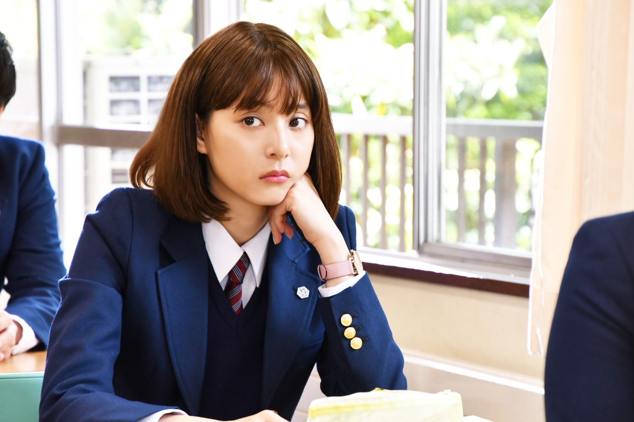 新木優子演じる楠木優香。(c)テレビ朝日