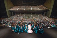 「山崎育三郎 LIVE TOUR 2022 ーROUTE 36ー」より。(c)’22 SANRIO