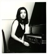 松任谷由実デビュー50周年を記念し東京シティビューで展覧会、ステージ衣装や直筆原稿を展示