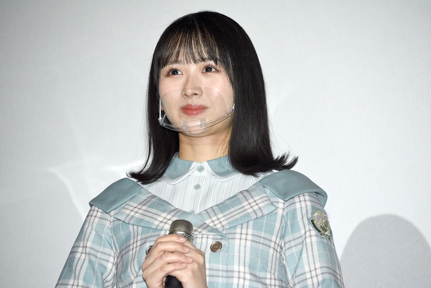 上村ひなの