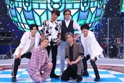 後列左から生田斗真、木村拓哉、吉田拓郎、風間俊介、前列左から堂本剛、堂本光一。(c)フジテレビ
