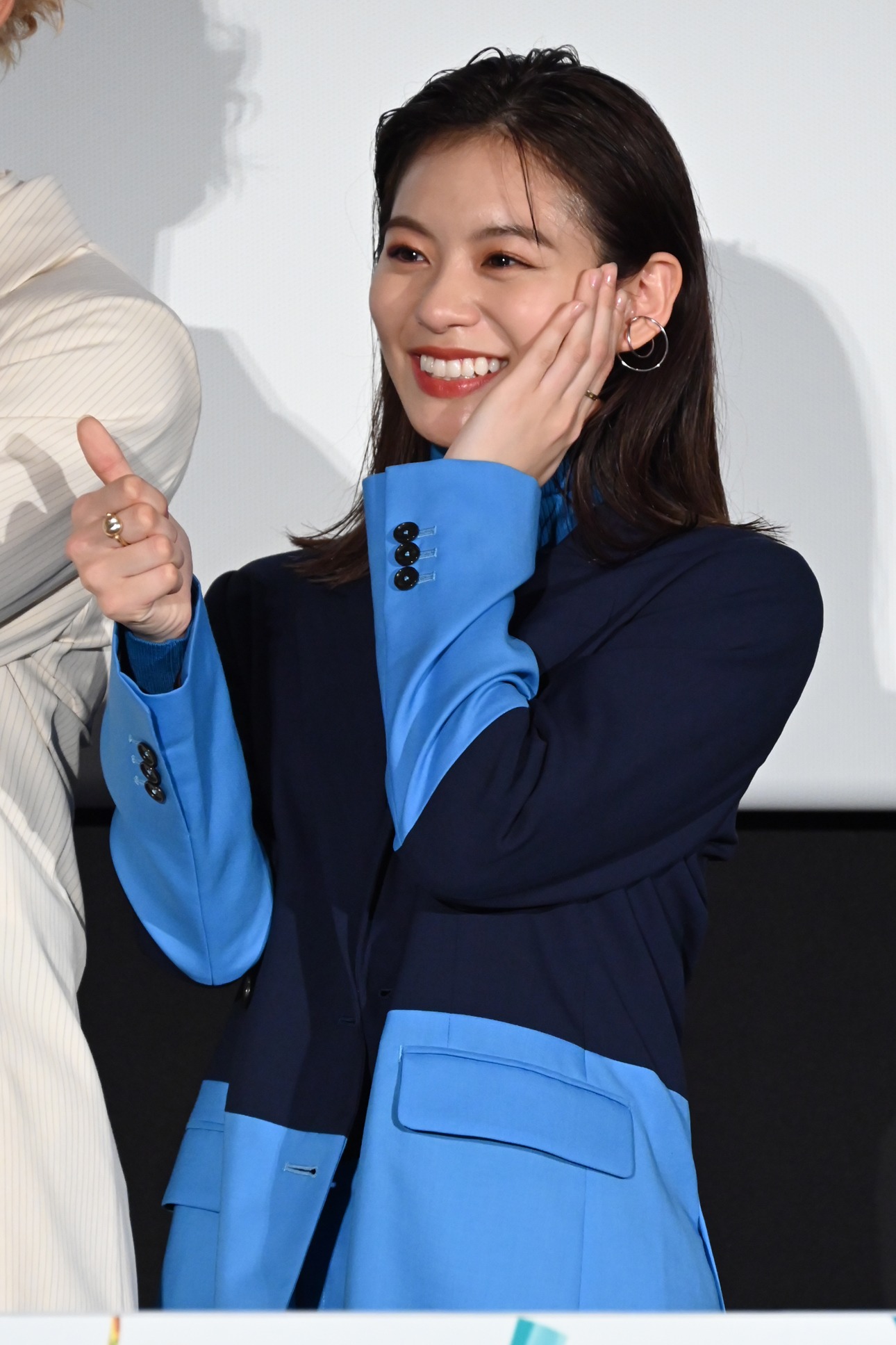 “モエカレポーズ”の永瀬莉子。