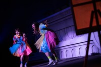 中山莉子（左）と小林歌穂（右）。