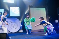 混沌としたステージ。