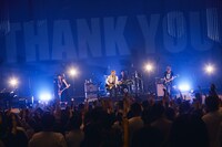 「Tour 伝説の夜を君と」 LINE CUBE SHIBUYA（渋谷公会堂）公演の様子。（撮影：新保勇樹）